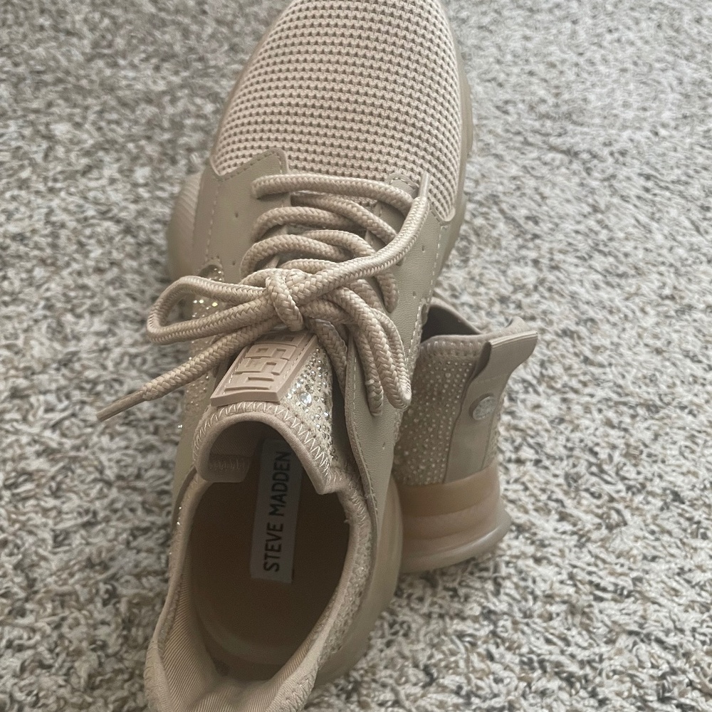 Steve Madden Woman’s Shoe